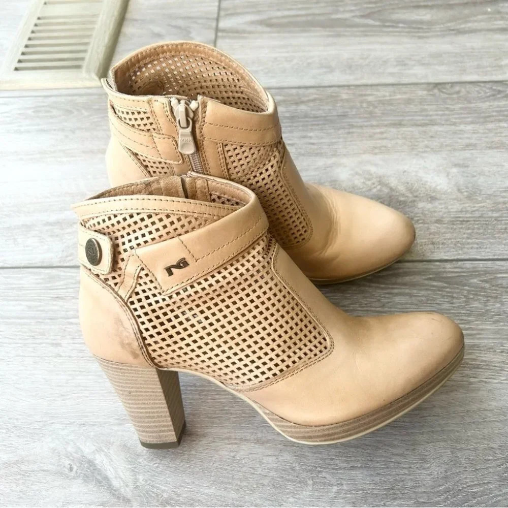 Nero Giardini ANKLE BOOT PERFORATED LEATHER IN CHAMPAGNE